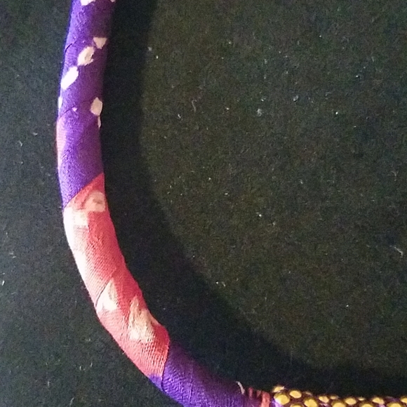 Handmade choker necklace - Picture 3 of 3